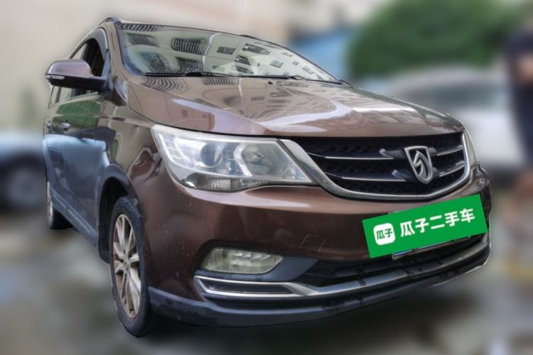 Used Baojun 730 2016 1.5L Manual Comfort Version 7 Seats China V Emission Standard Front Right 45 Deg