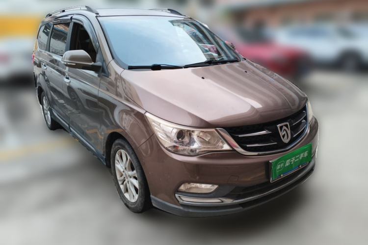 Used Baojun 730 2016 1.5T Manual Comfort Version 7 Seats Front Right 45 Deg