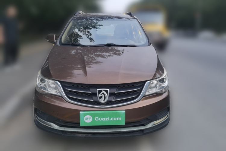 Used Baojun 730 2016 Revised 1.5L Manual Standard Version 7 Seats China V Emission Standard Front