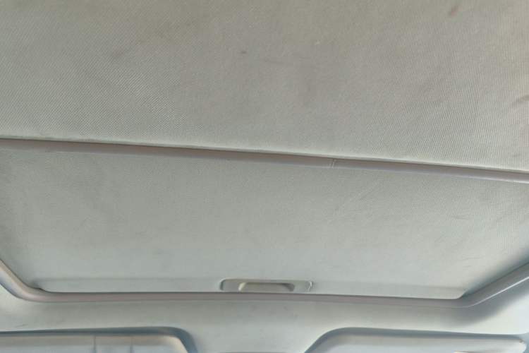 Used Baojun 730 2016 1.5L Manual Luxury Edition 7 Seats Headliner