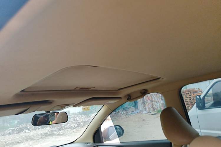 Used Baojun 730 2016 1.5L Manual Luxury Edition 7 Seats Headliner