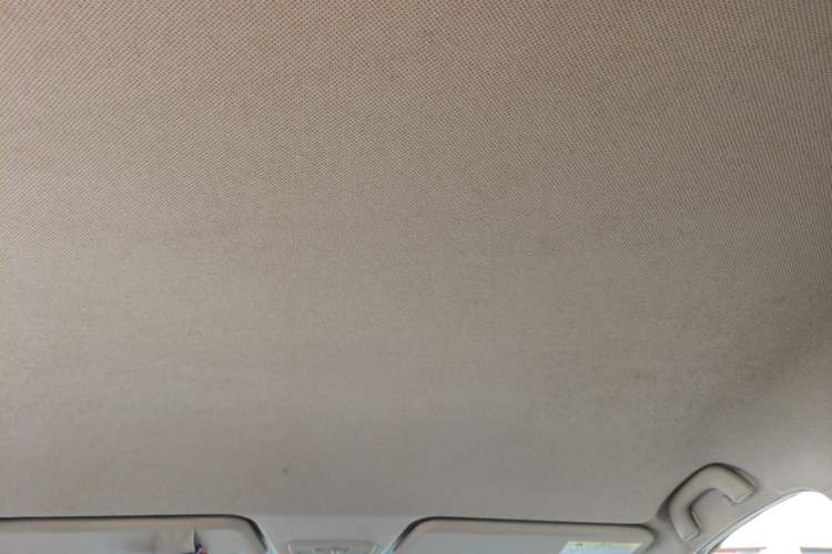 Used Baojun 730 2016 1.5L Manual Comfort Version 7 Seats China V Emission Standard Headliner
