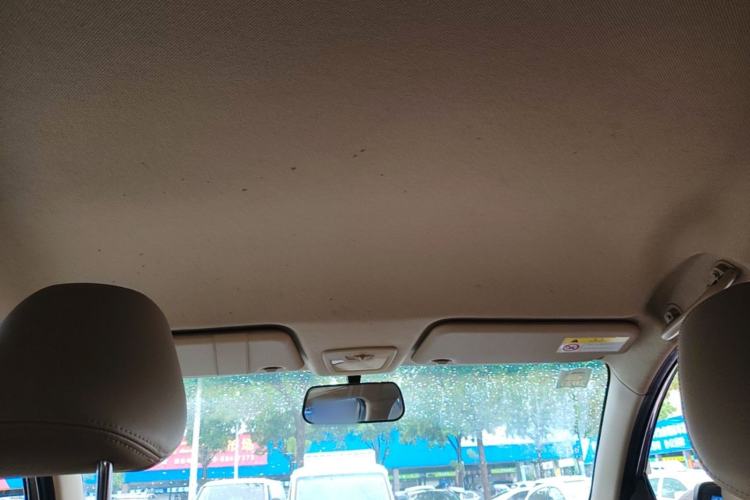 Used Baojun 730 2016 1.5L Manual Comfort Version 7 Seats China V Emission Standard Headliner