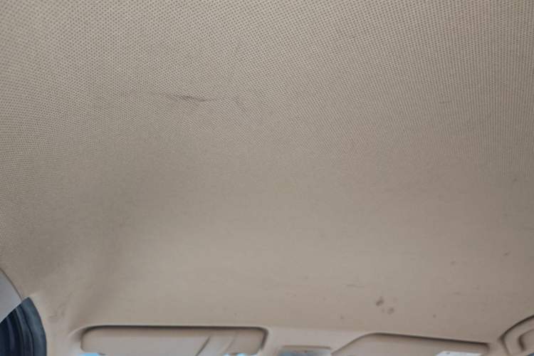 Used Baojun 730 2016 1.5L Manual Comfort Version 7 Seats China V Emission Standard Headliner