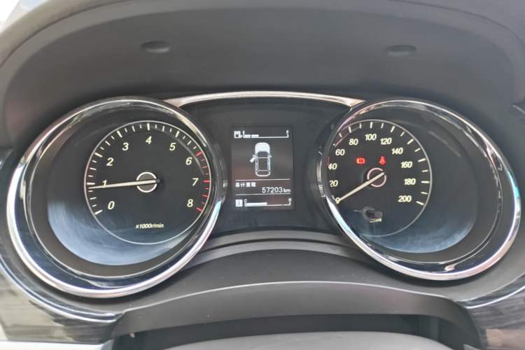 Used Baojun 730 2016 1.5L Manual Comfort Version 7 Seats China V Emission Standard Instrument Cluster