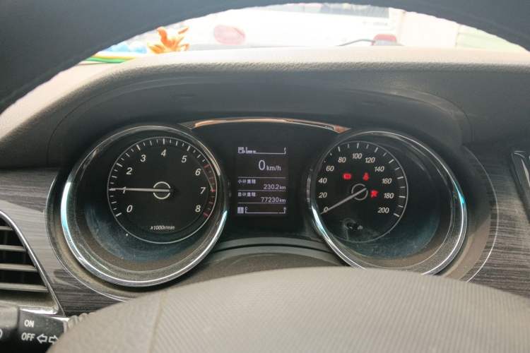 Used Baojun 730 2016 1.5L Manual Comfort Version 7 Seats China V Emission Standard Instrument Cluster