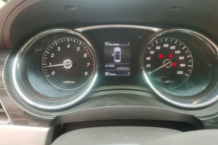 Used Baojun 730 2016 1.5L Manual Comfort Version 7 Seats China V Emission Standard Instrument Cluster