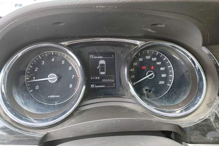 Used Baojun 730 2016 1.5L Manual Luxury Edition 7 Seats Instrument Cluster