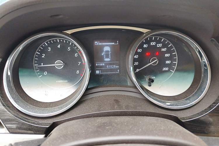 Used Baojun 730 2016 1.5L Manual Comfort Version 7 Seats China V Emission Standard Instrument Cluster