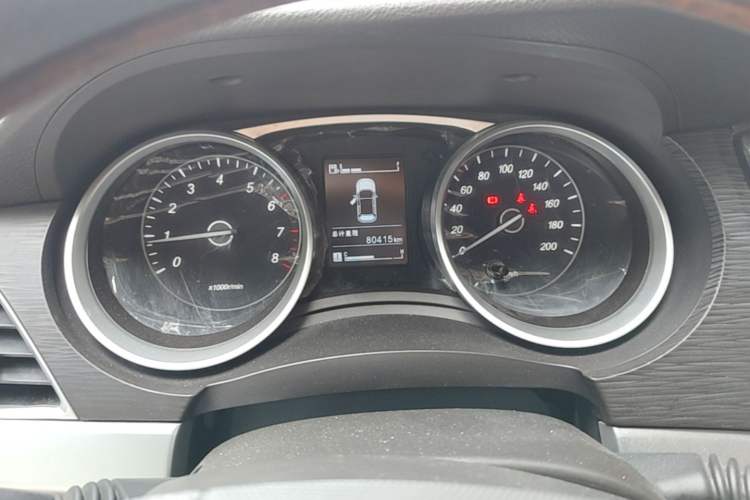 Used Baojun 730 2016 Revised 1.5L Manual Standard Version 7 Seats China V Emission Standard Instrument Cluster