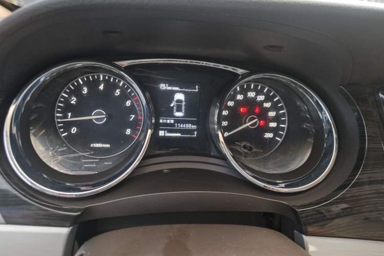 Used Baojun 730 2016 1.8L Manual Comfort Version 7 Seats Instrument Cluster