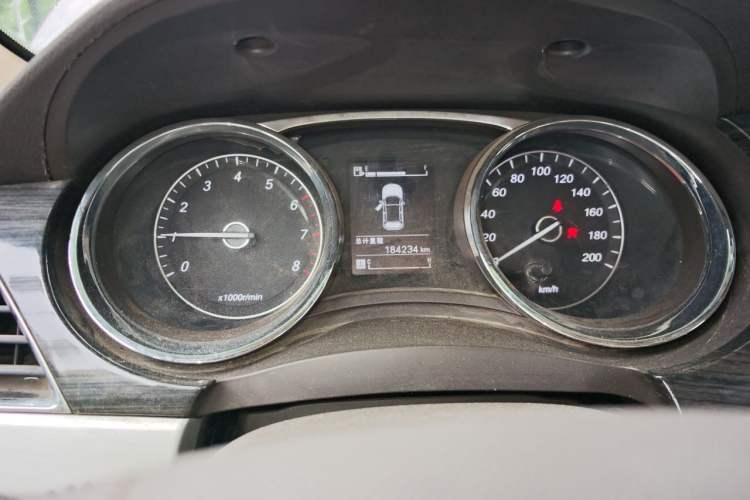 Used Baojun 730 2016 1.5L Manual Comfort Version 7 Seats China V Emission Standard Instrument Cluster
