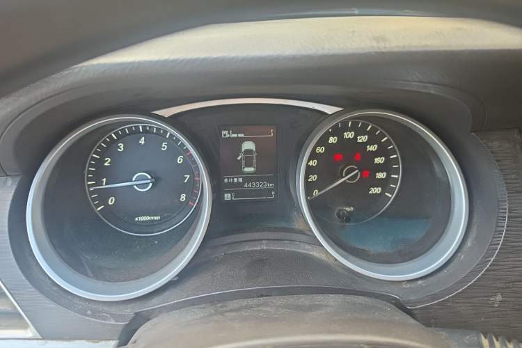 Used Baojun 730 2016 1.5L Manual Standard Version 5 Seats Instrument Cluster