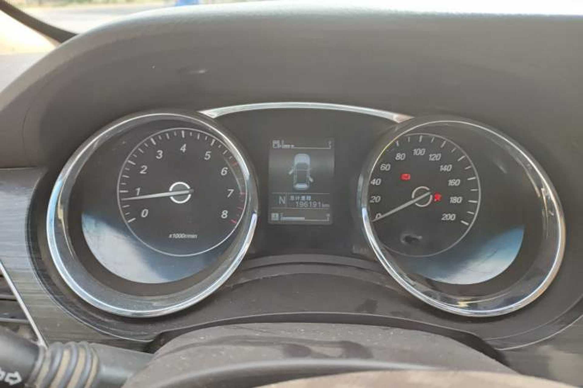 Used Baojun 730 2016 1.8L iAMT Comfort Version 7 Seats Instrument Cluster