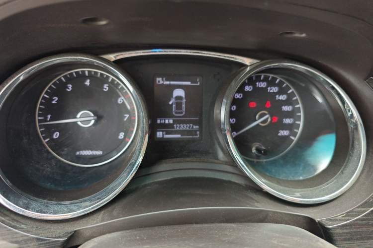 Used Baojun 730 2016 1.5L Manual Comfort Version 7 Seats China V Emission Standard Instrument Cluster