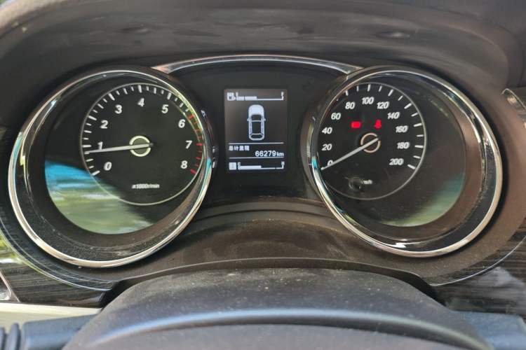 Used Baojun 730 2016 1.5L Manual Comfort Version 7 Seats China V Emission Standard Instrument Cluster