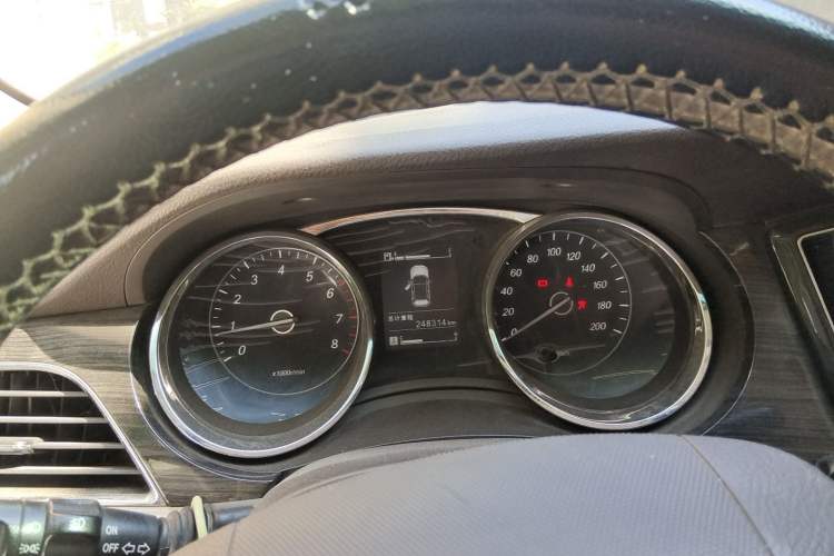 Used Baojun 730 2016 1.5L Manual Comfort Version 7 Seats China V Emission Standard Instrument Cluster