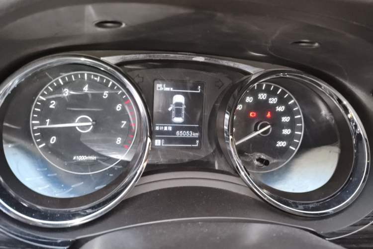 Used Baojun 730 2016 1.5T Manual Comfort Version 7 Seats Instrument Cluster