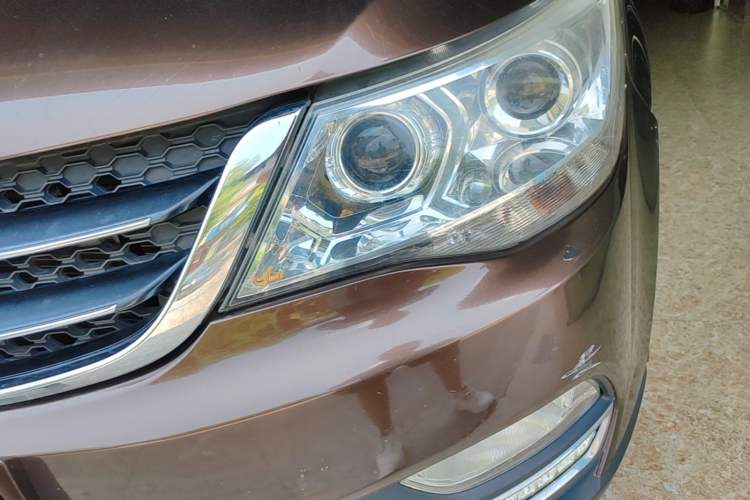 Used Baojun 730 2016 1.8L Manual Luxury Edition 7 Seats Left Front Headlight