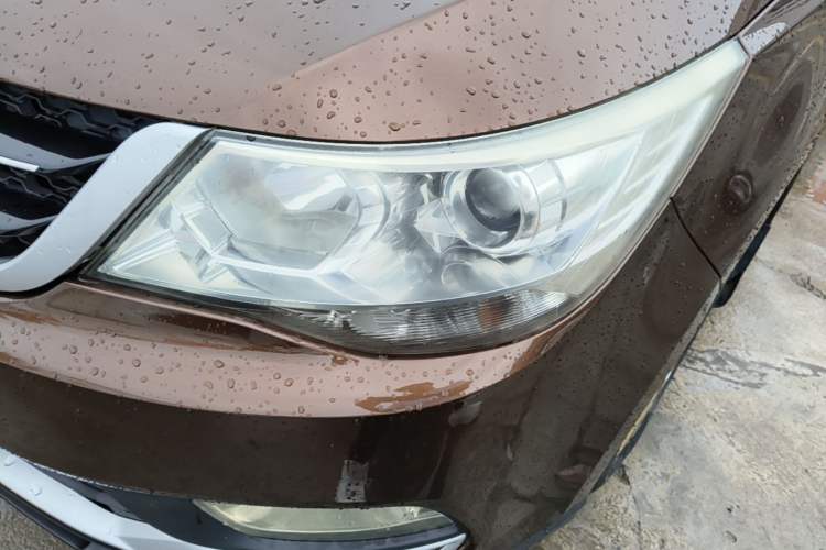 Used Baojun 730 2016 Revised 1.5L Manual Standard Version 7 Seats China V Emission Standard Left Front Headlight