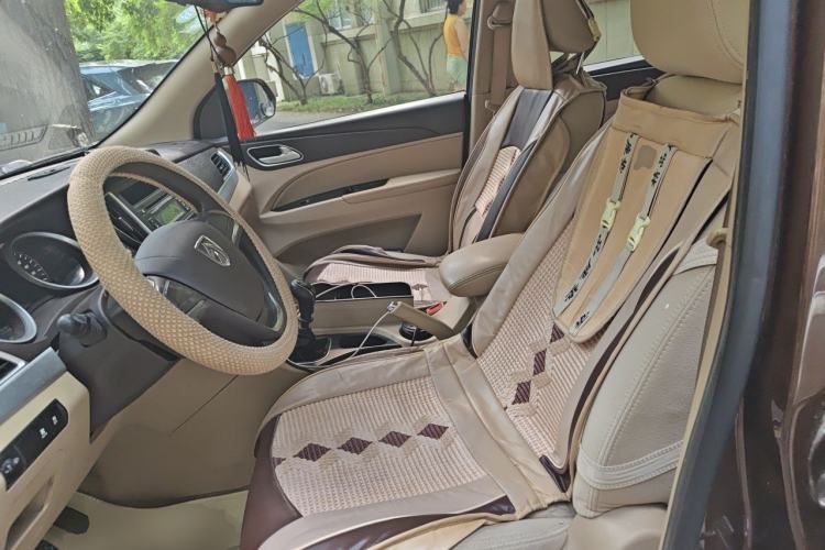 Used Baojun 730 2016 1.5T Manual Standard Version 7 Seats Left Front Seat