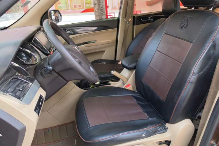 Used Baojun 730 2016 1.5L Manual Comfort Version 7 Seats China V Emission Standard Left Front Seat