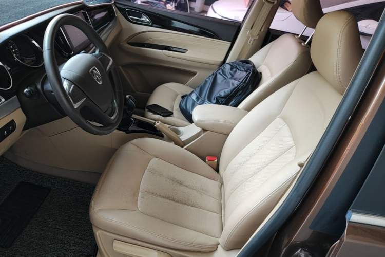 Used Baojun 730 2016 1.8L Manual Comfort Version 7 Seats Left Front Seat