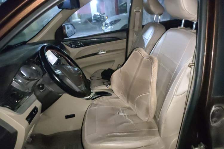 Used Baojun 730 2016 1.5L Manual Comfort Version 7 Seats China V Emission Standard Left Front Seat