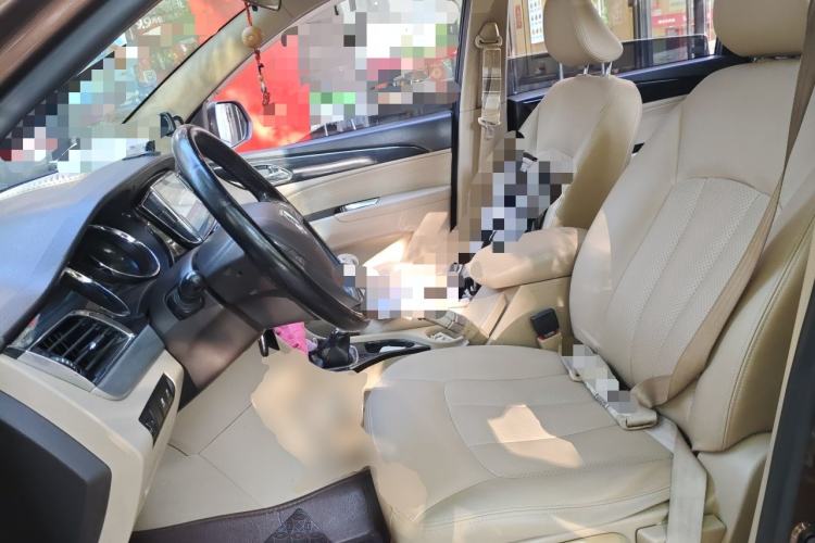 Used Baojun 730 2016 1.8L Manual Luxury Edition 7 Seats Left Front Seat