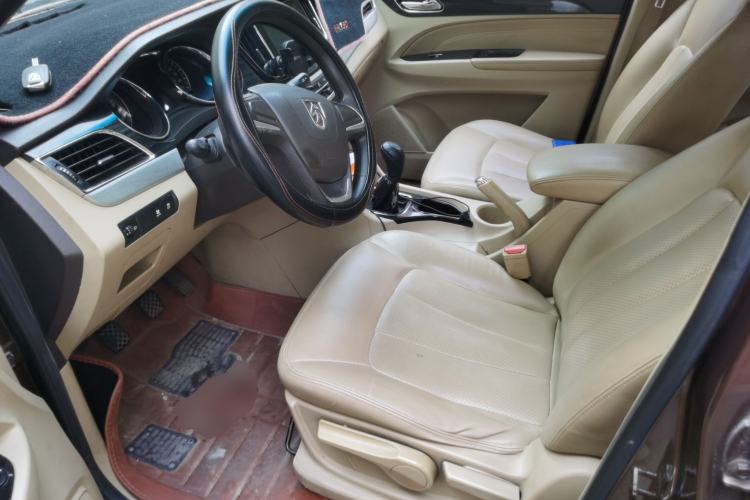 Used Baojun 730 2016 1.5L Manual Comfort Version 7 Seats China V Emission Standard Left Front Seat
