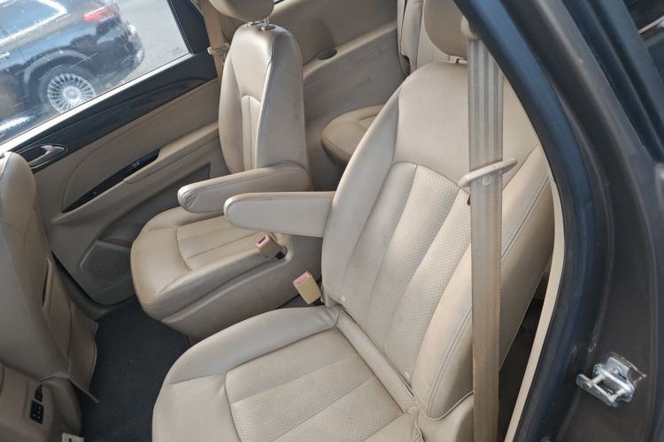 Used Baojun 730 2016 1.8L Manual Comfort Version 7 Seats Left Rear Seat