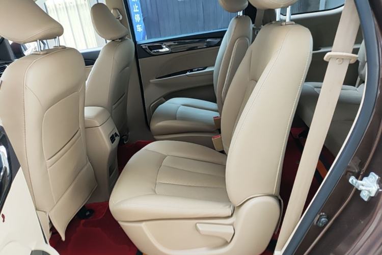 Used Baojun 730 2016 1.5L Manual Luxury Edition 7 Seats Left Rear Seat