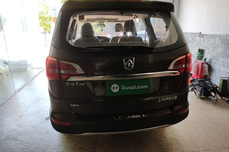 Used Baojun 730 2016 1.8L Manual Luxury Edition 7 Seats Rear