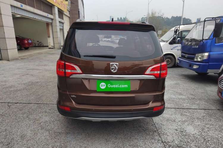 Used Baojun 730 2016 1.8L iAMT Comfort Version 7 Seats Rear