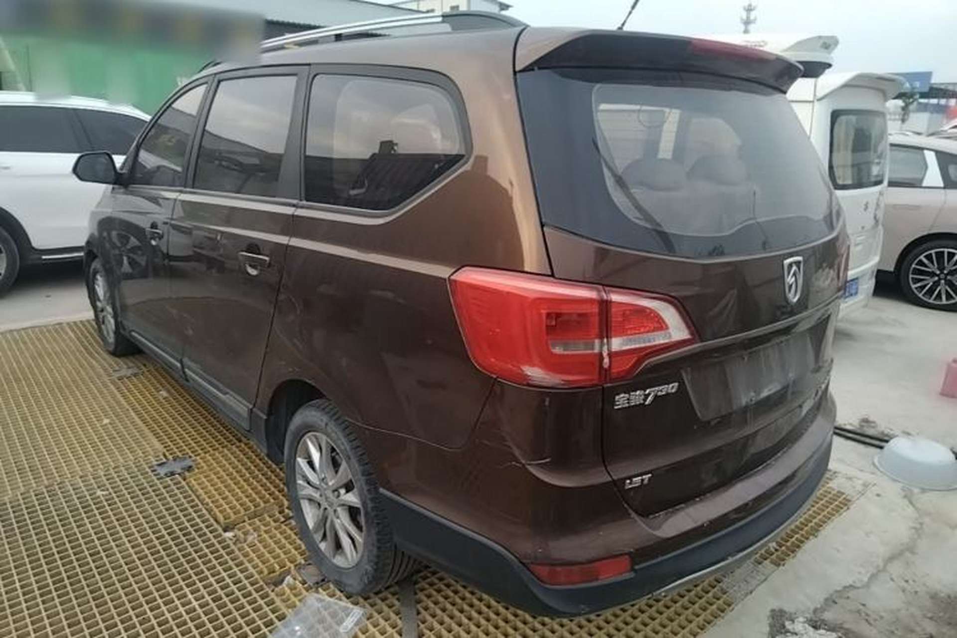 Used Baojun 730 2016 1.5T Manual Standard Version 7 Seats Rear Left 45 Deg