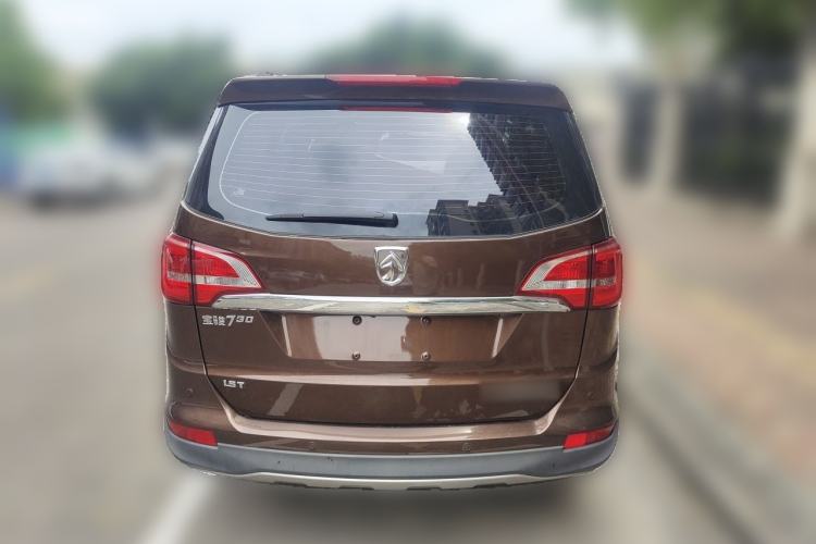 Used Baojun 730 2016 1.5T Manual Comfort Version 7 Seats Rear