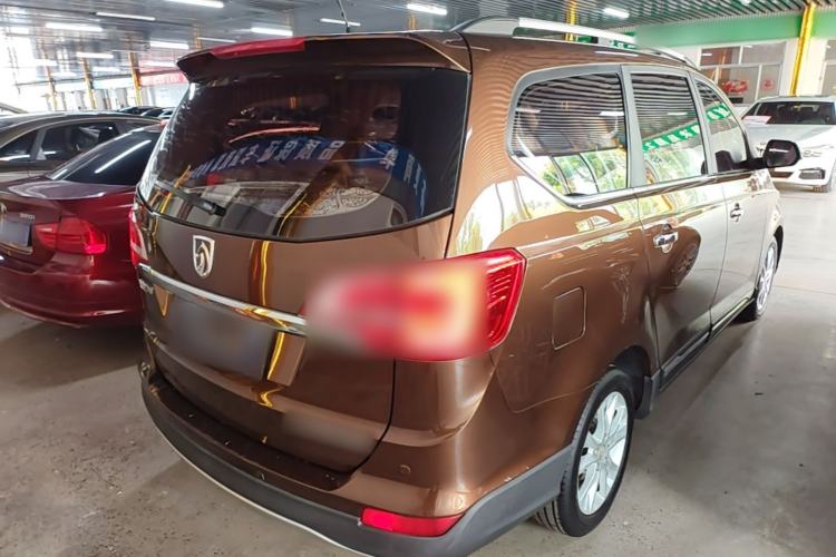 Used Baojun 730 2016 1.5L Manual Comfort Version 7 Seats China V Emission Standard Rear Right 45 Deg