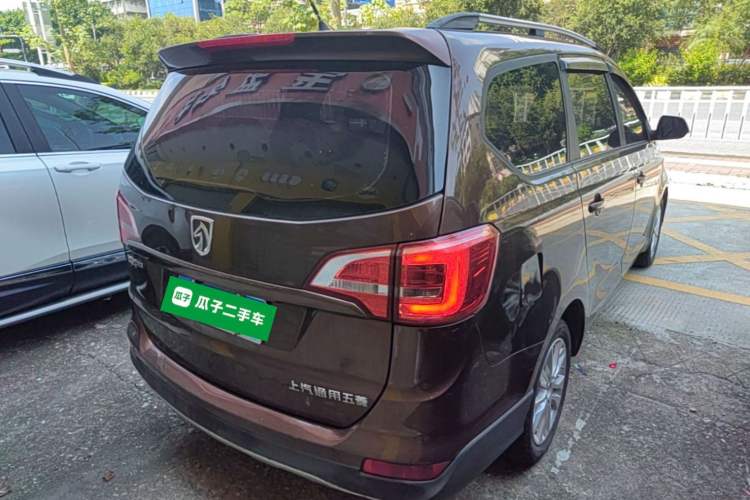 Used Baojun 730 2016 Revised 1.5L Manual Standard Version 7 Seats China V Emission Standard Rear Right 45 Deg