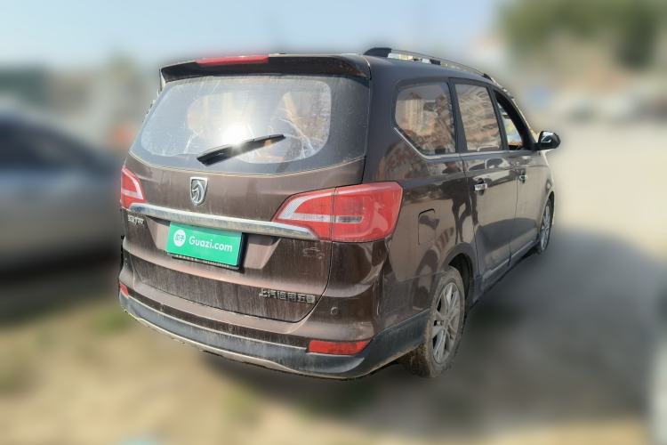 Used Baojun 730 2016 1.5L Manual Comfort Version 7 Seats China V Emission Standard Rear Right 45 Deg