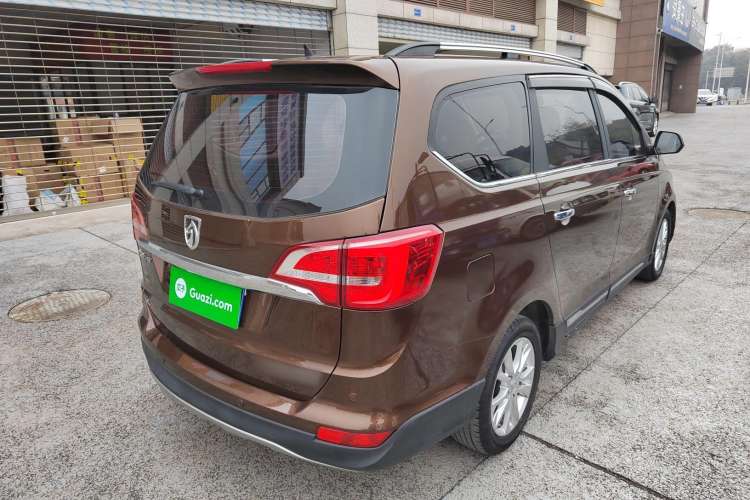 Used Baojun 730 2016 1.8L iAMT Comfort Version 7 Seats Rear Right 45 Deg
