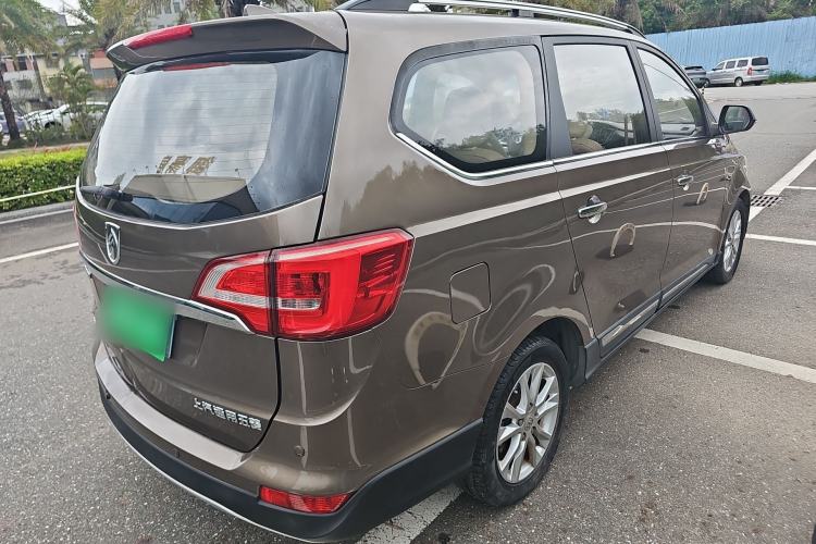 Used Baojun 730 2016 1.5T Manual Luxury Edition 7 Seats Rear Right 45 Deg