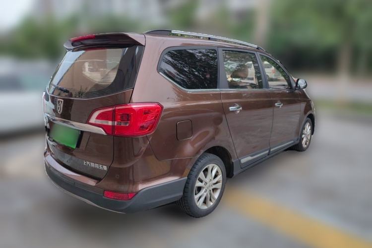 Used Baojun 730 2016 1.5L Manual Comfort Version 7 Seats China V Emission Standard Rear Right 45 Deg