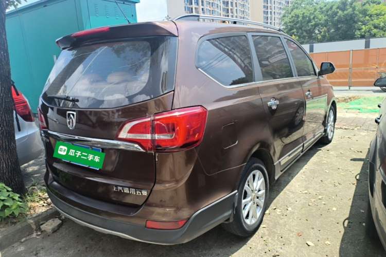 Used Baojun 730 2016 1.5L Manual Comfort Version 7 Seats China V Emission Standard Rear Right 45 Deg