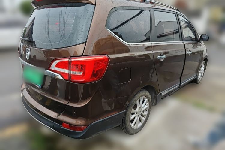 Used Baojun 730 2016 1.5L Manual Comfort Version 7 Seats China V Emission Standard Rear Right 45 Deg