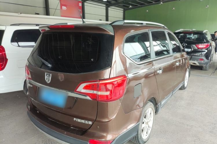Used Baojun 730 2016 1.5L Manual Comfort Version 7 Seats China V Emission Standard Rear Right 45 Deg