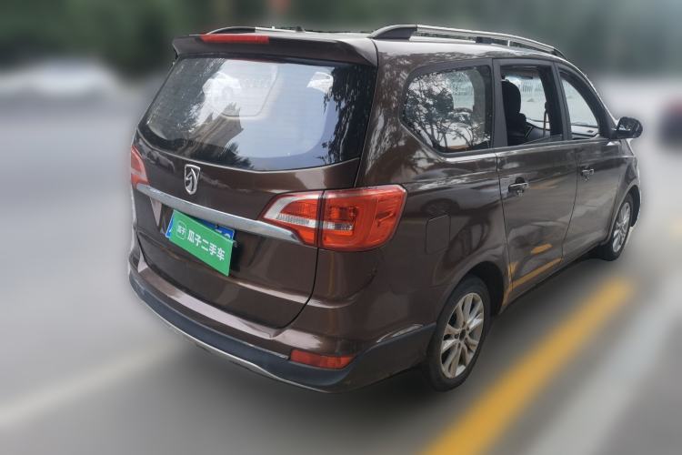 Used Baojun 730 2016 Revised 1.5L Manual Standard Version 7 Seats China V Emission Standard Rear Right 45 Deg