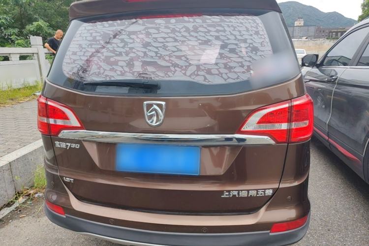 Used Baojun 730 2016 1.5T Manual Luxury Edition 7 Seats Rear