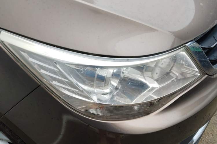 Used Baojun 730 2016 1.5L Manual Comfort Version 7 Seats China V Emission Standard Right Front Headlight