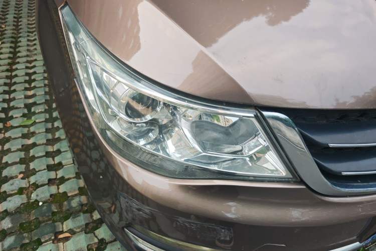 Used Baojun 730 2016 1.5L Manual Comfort Version 7 Seats China V Emission Standard Right Front Headlight