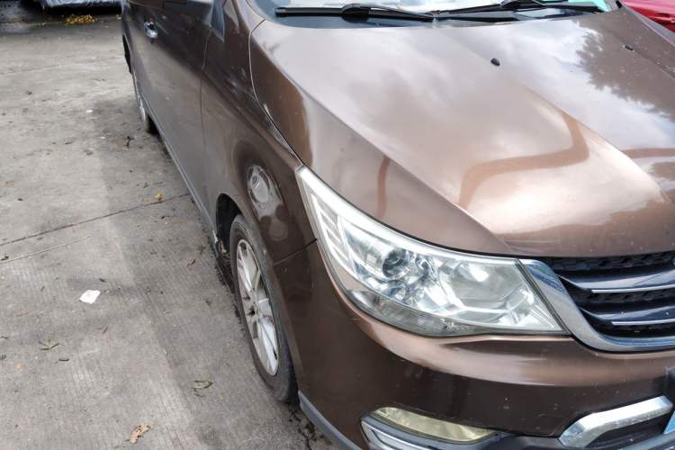 Used Baojun 730 2016 1.5L Manual Comfort Version 7 Seats China V Emission Standard Right Front Headlight